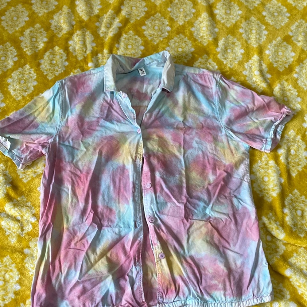 This is for the tie dye lovers.